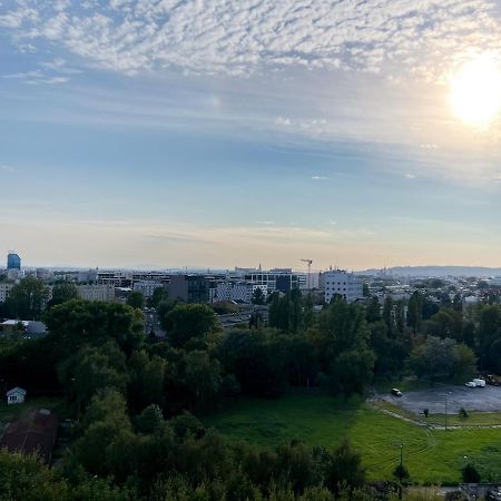 12 Floor Mogilska Tower Διαμέρισμα Krasków Εξωτερικό φωτογραφία