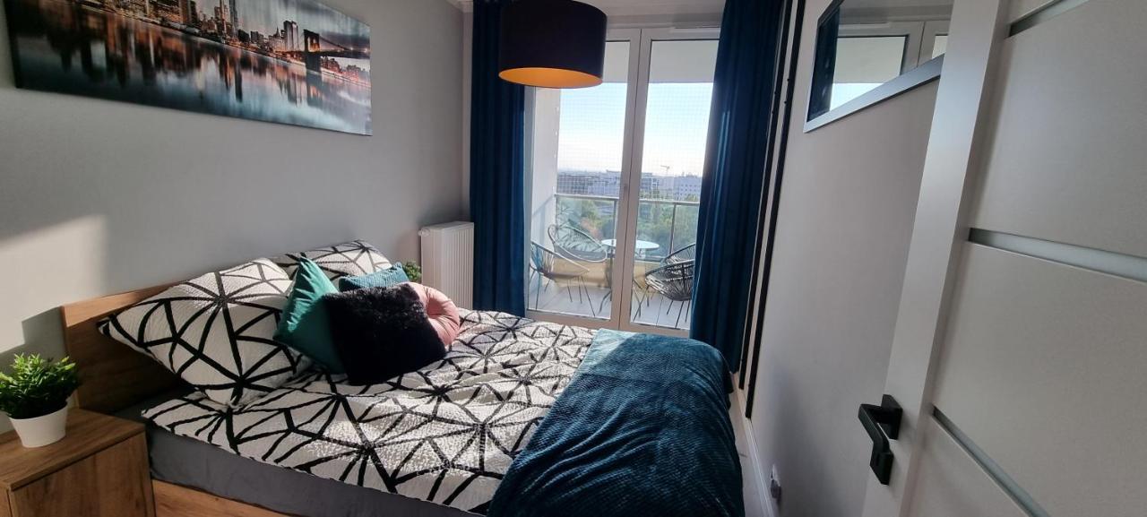 12 Floor Mogilska Tower Διαμέρισμα Krasków Εξωτερικό φωτογραφία