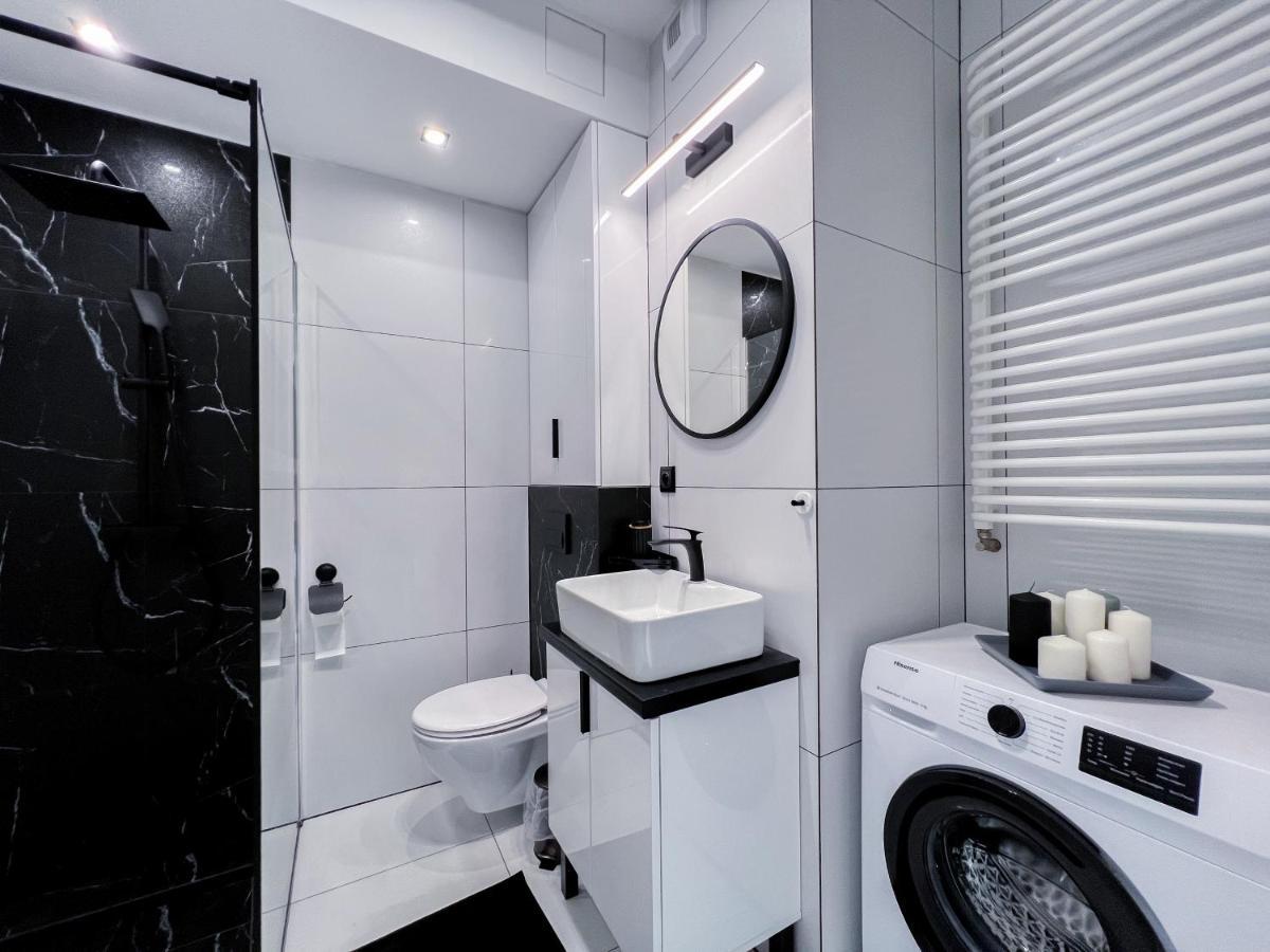 12 Floor Mogilska Tower Διαμέρισμα Krasków Εξωτερικό φωτογραφία